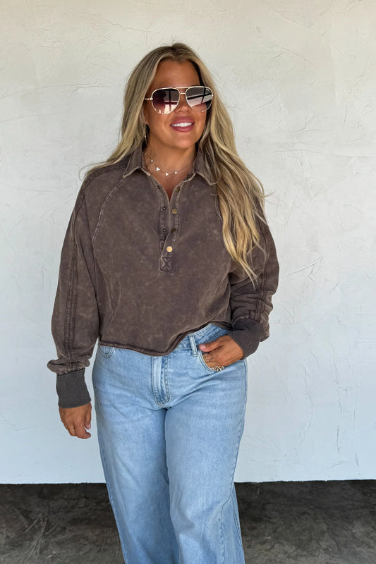 Snap Button Sweatshirt